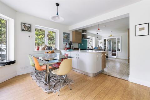 4 bedroom detached house for sale, Moorcourt Close, Sidmouth