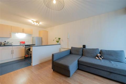 1 bedroom flat for sale, Beaufort Court, London SW6
