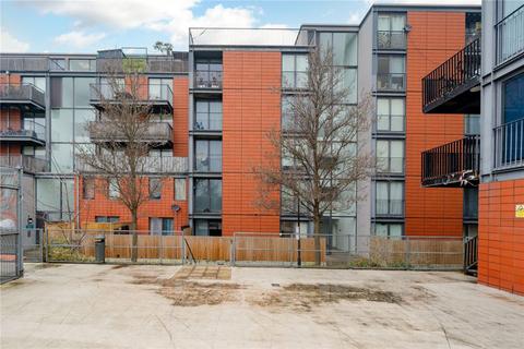 1 bedroom flat for sale, Beaufort Court, London SW6