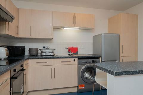 1 bedroom flat for sale, Beaufort Court, London SW6