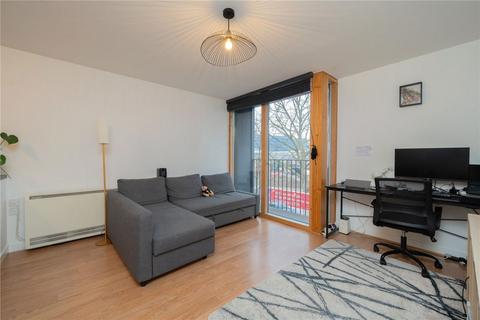 1 bedroom flat for sale, Beaufort Court, London SW6