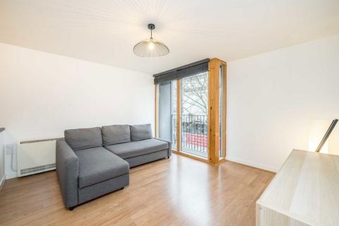 1 bedroom flat for sale, Beaufort Court, London SW6