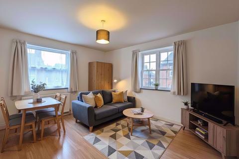 2 bedroom flat to rent - Flat 1, Rosemoon House, 1 Voss Street, London, E2