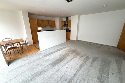 2 bedroom apartment to rent, The Strand, Liverpool L2