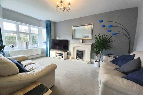 4 bedroom detached house for sale, Hughes Gardens, Bideford EX39