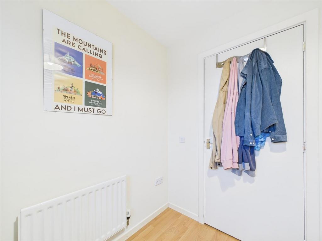 CAM01486 G0-PR0942-STILL008.jpg