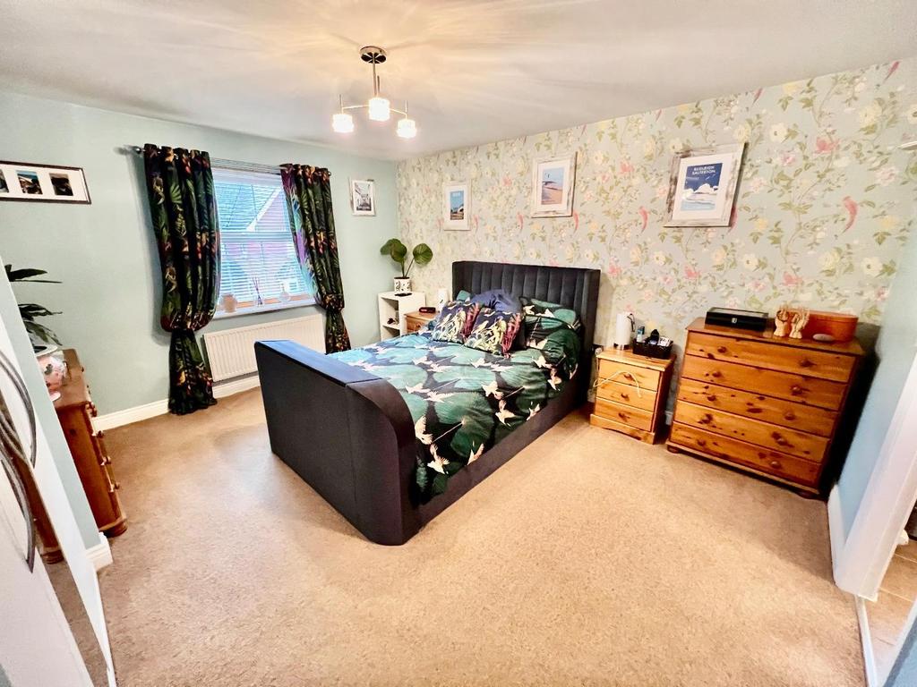 Main Bedroom