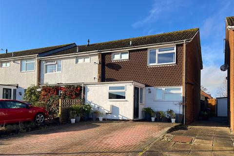 3 bedroom end of terrace house for sale, St. Chads Road, Bishops Tachbrook, Leamington Spa