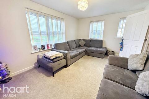 3 bedroom detached house for sale, Stoneman Way, Ramsey