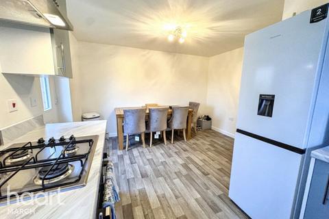 3 bedroom detached house for sale, Stoneman Way, Ramsey