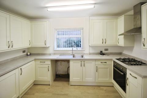 3 bedroom semi-detached house for sale, School Street, West Yorkshire WF5