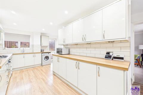 undefined, Seagull Road, Strood