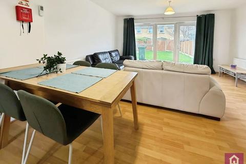 1 bedroom in a house share to rent, Tarleton Street, Manchester, Greater Manchester, M13
