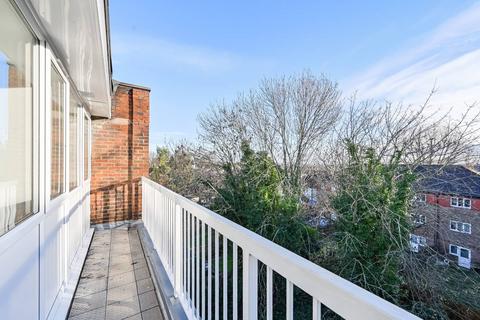 1 bedroom flat for sale, Woodleigh Court, Stuart Crescent, London, N22 5NL, Wood Green, London, N22