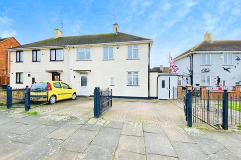3 bedroom semi-detached house for sale, Pindar Road, New Parks, Leicester, LE3
