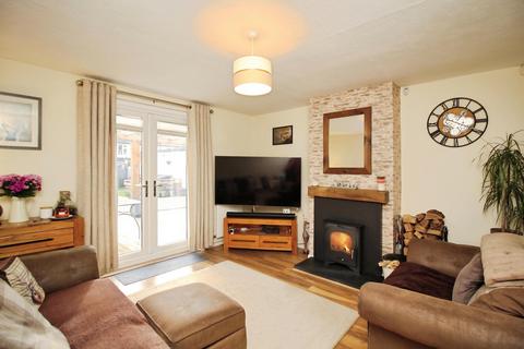 3 bedroom semi-detached house for sale, Pindar Road, New Parks, Leicester, LE3