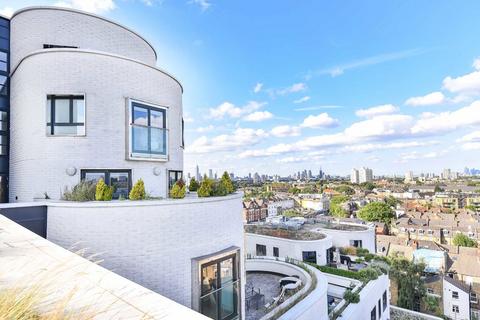 2 bedroom flat to rent, St. Luke's Avenue, London SW4