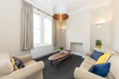 5 bedroom house to rent, Dalyell Road, London SW9
