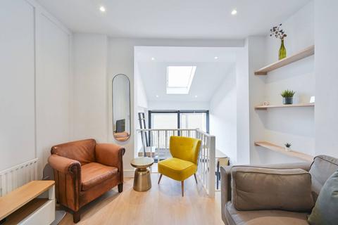 2 bedroom flat to rent, Upper Tachbrook Street, Pimlico, London, SW1V