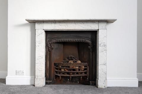 undefined, Kensington Place, Bath BA1