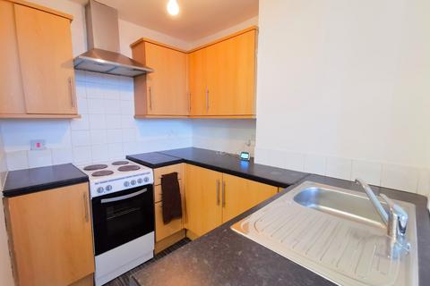 2 bedroom flat to rent, Fairlie Park Drive, Glasgow G11