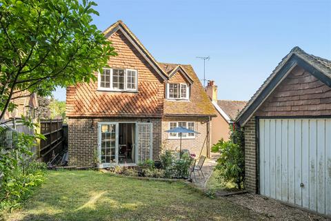 undefined, Effingham/Cobham borders