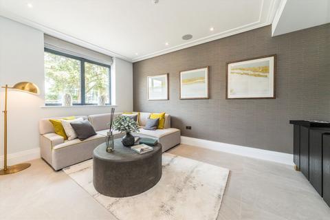 undefined, Parkside, London SW19