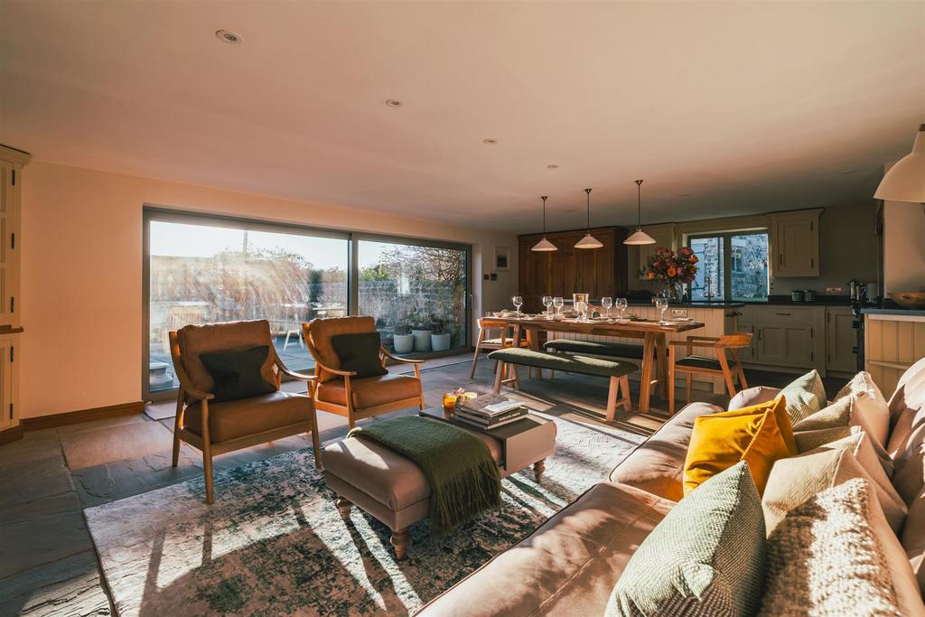 Living Kitchen