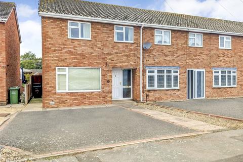 3 bedroom end of terrace house for sale, Tennyson Way, Kidderminster, Worcestershire, DY10