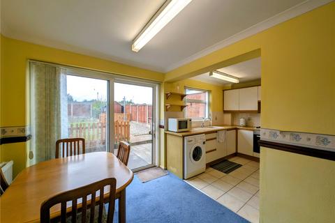 3 bedroom end of terrace house for sale, Tennyson Way, Kidderminster, Worcestershire, DY10
