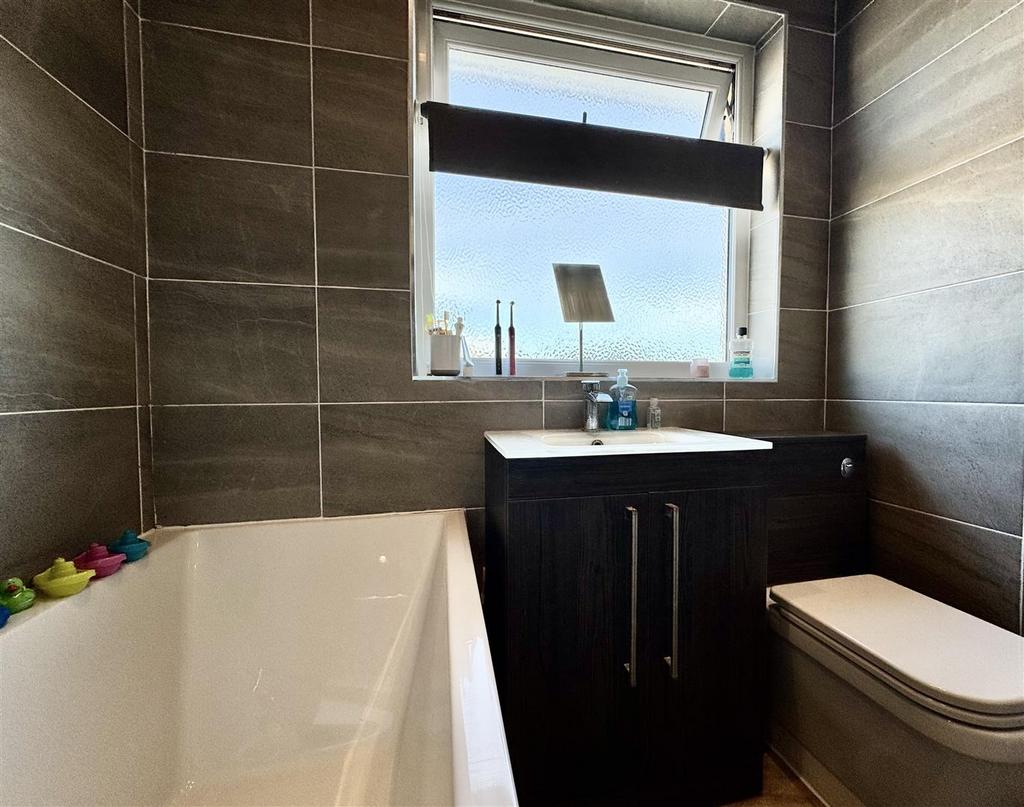 Family bathroom