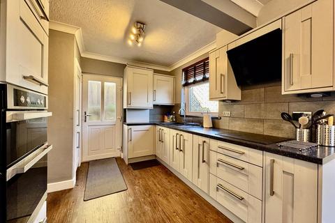 3 bedroom semi-detached house for sale, Slaithwaite Road, Meltham HD9