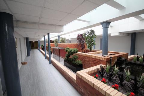 2 bedroom apartment to rent, Victoria Mansions, Preston PR2