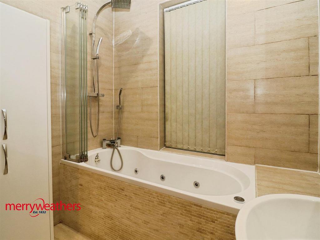 Family bathroom