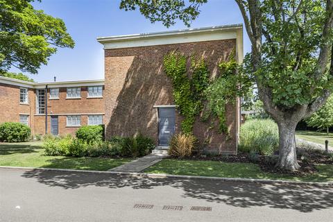 undefined, Trenchard Lane, Caversfield