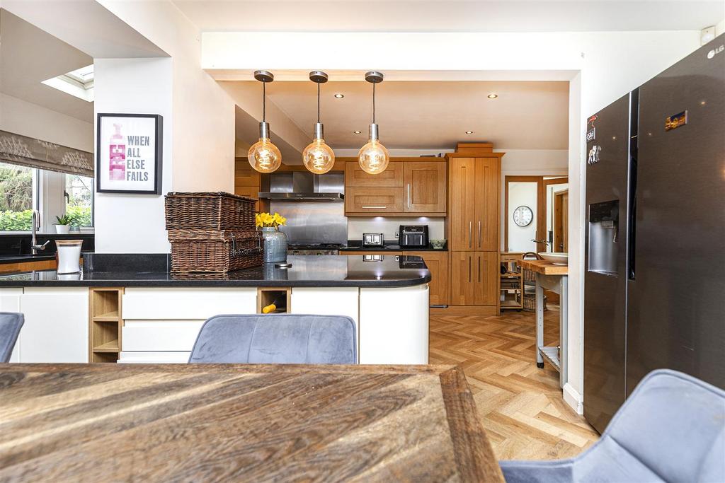 Bramleys Estate Agents - Cross Lane - Stocksmoor (