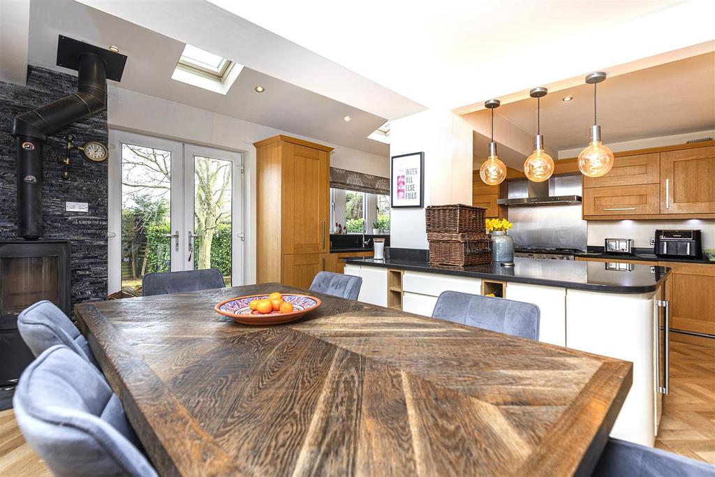Bramleys Estate Agents - Cross Lane - Stocksmoor (