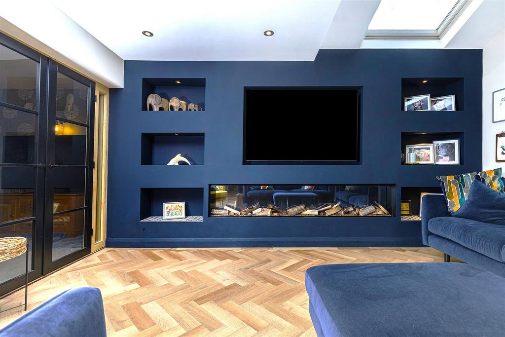 Bramleys Estate Agents - Cross Lane - Stocksmoor (