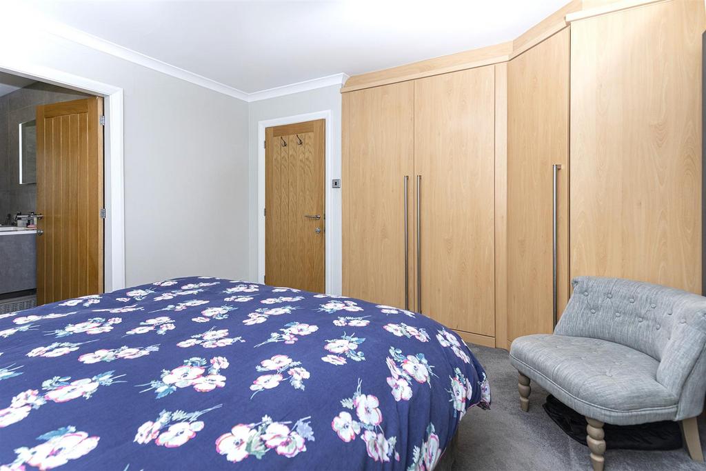 Bramleys Estate Agents - Cross Lane - Stocksmoor (