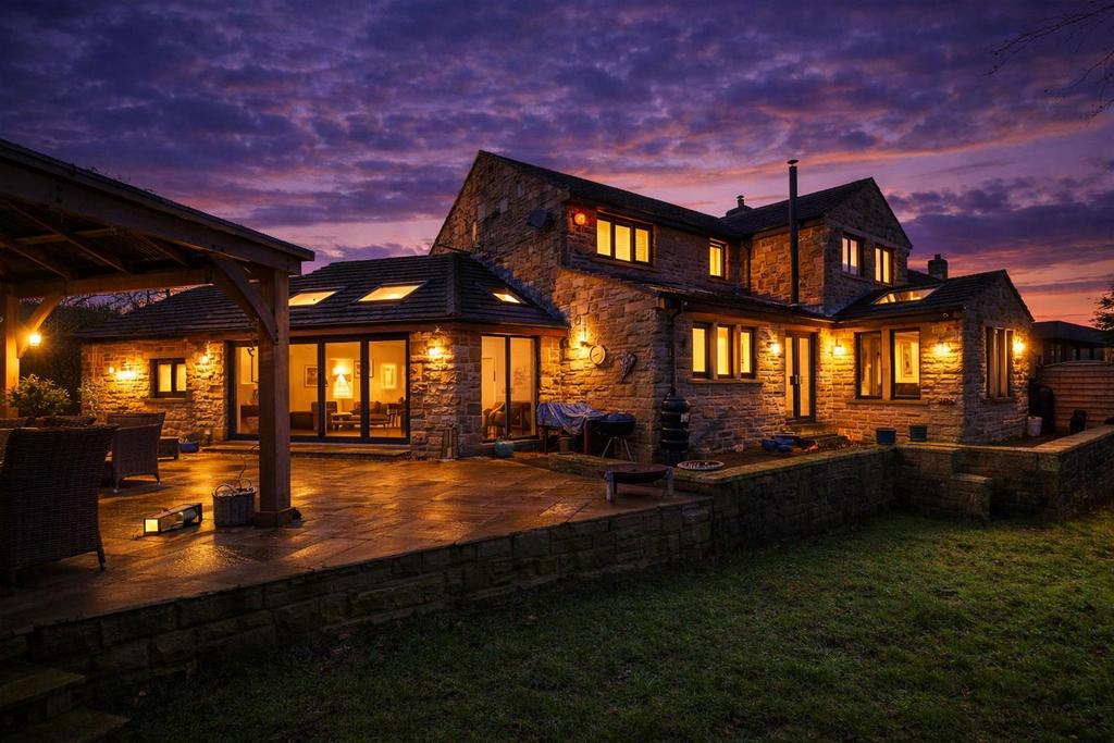 11 Corss Lane Twilight.png