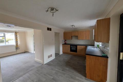 3 bedroom terraced house to rent, Croft Park Road, Littleport CB6