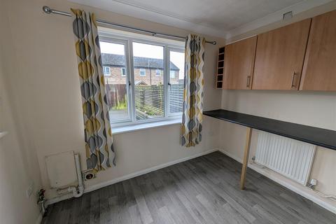3 bedroom terraced house to rent, Croft Park Road, Littleport CB6