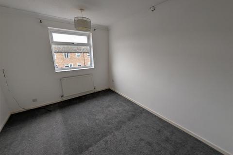 3 bedroom terraced house to rent, Croft Park Road, Littleport CB6
