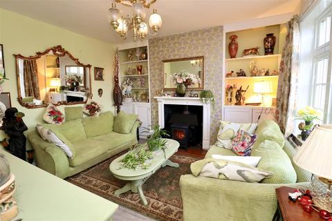 2 bedroom terraced house for sale, Rooks Cottages, North Cliffe, York
