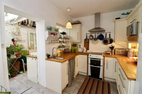 2 bedroom terraced house for sale, Rooks Cottages, North Cliffe, York