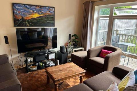 3 bedroom semi-detached house to rent, Stafford Way, Hassocks, BN6