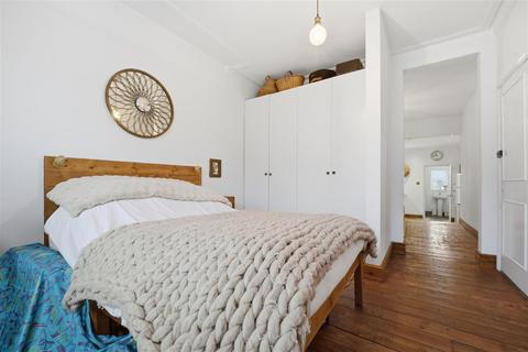 1 bedroom apartment for sale, Osterley Park View Road, Hanwell, London