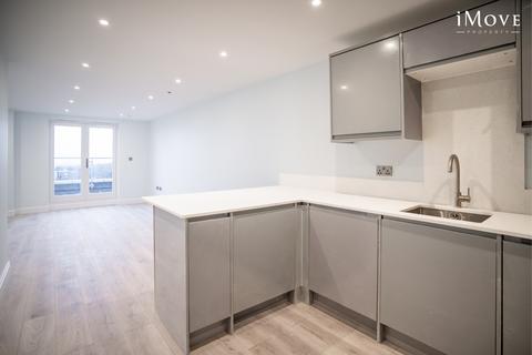 2 bedroom flat to rent, Westow Hill, London SE19