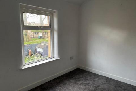 3 bedroom end of terrace house for sale, Fair Lea Road, Huddersfield