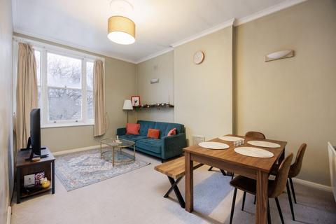 2 bedroom flat for sale, Upper Richmond Road, London